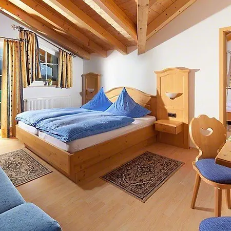 Anoetzlehen Murf Guest house